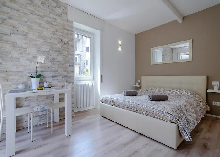 Above George דירה לאליו